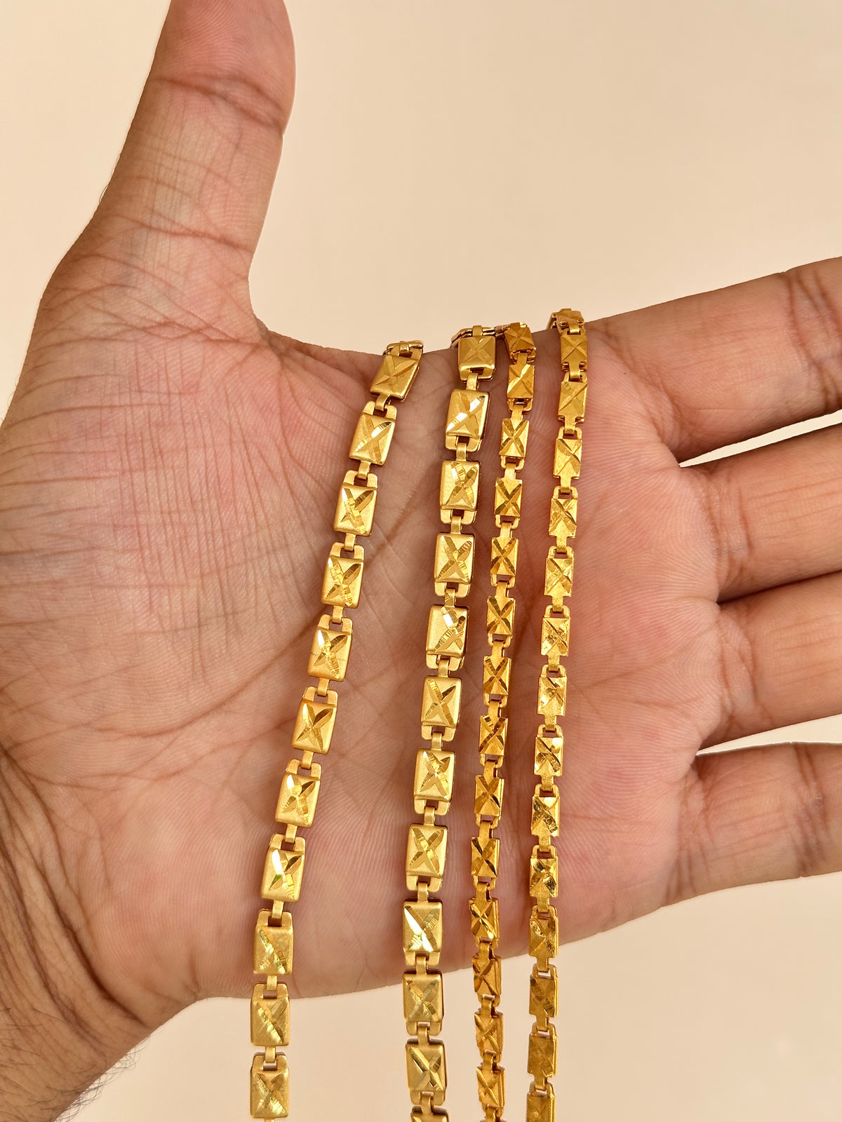 Nawabi Chain